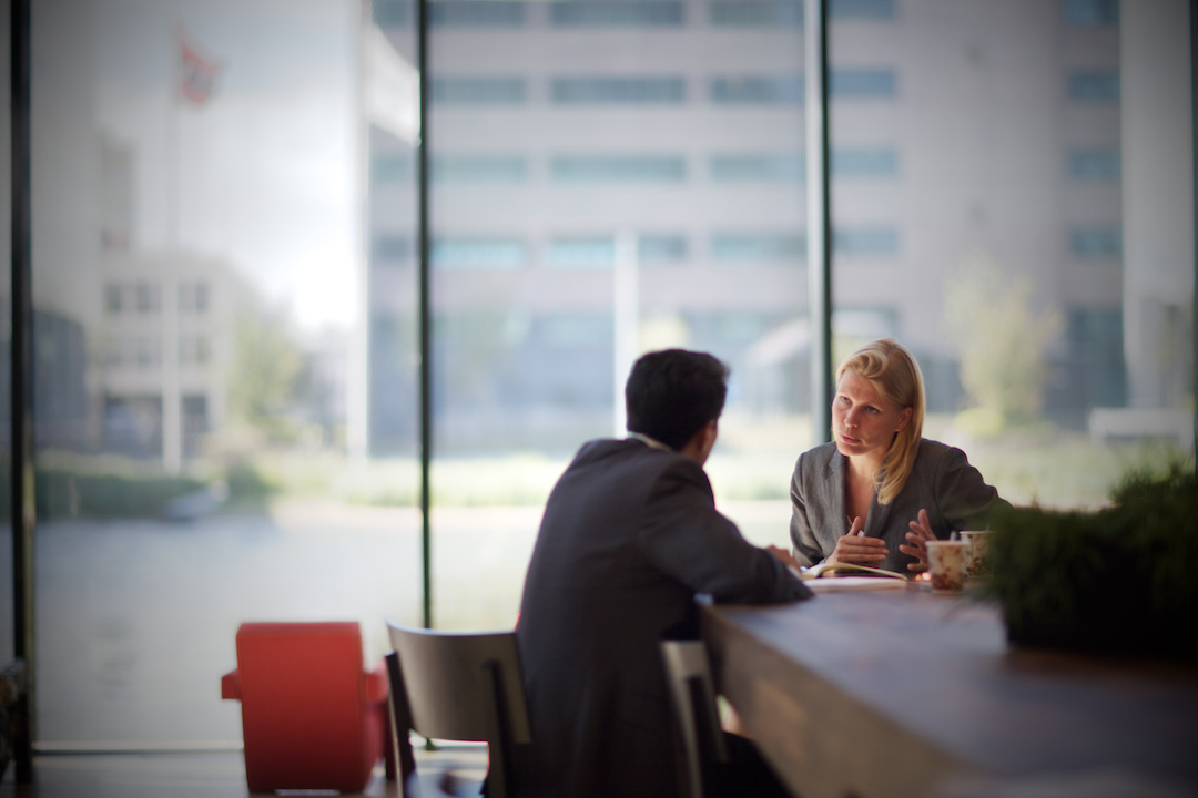 ERNST&YOUNG, photograph 4