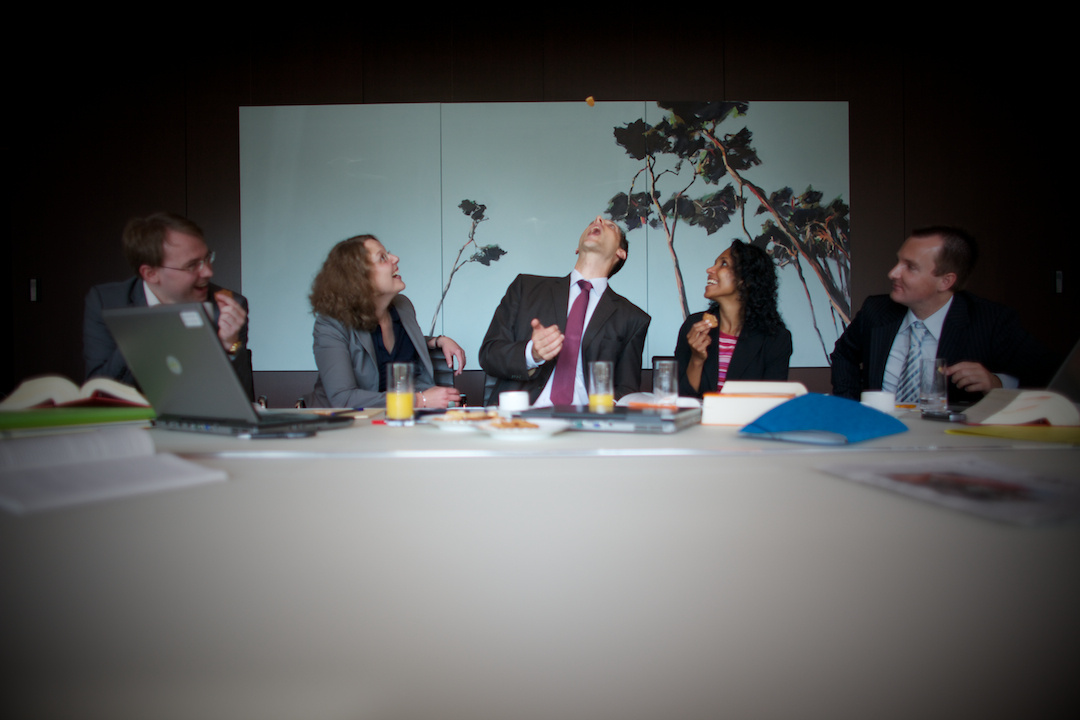 ERNST&YOUNG, photograph 37