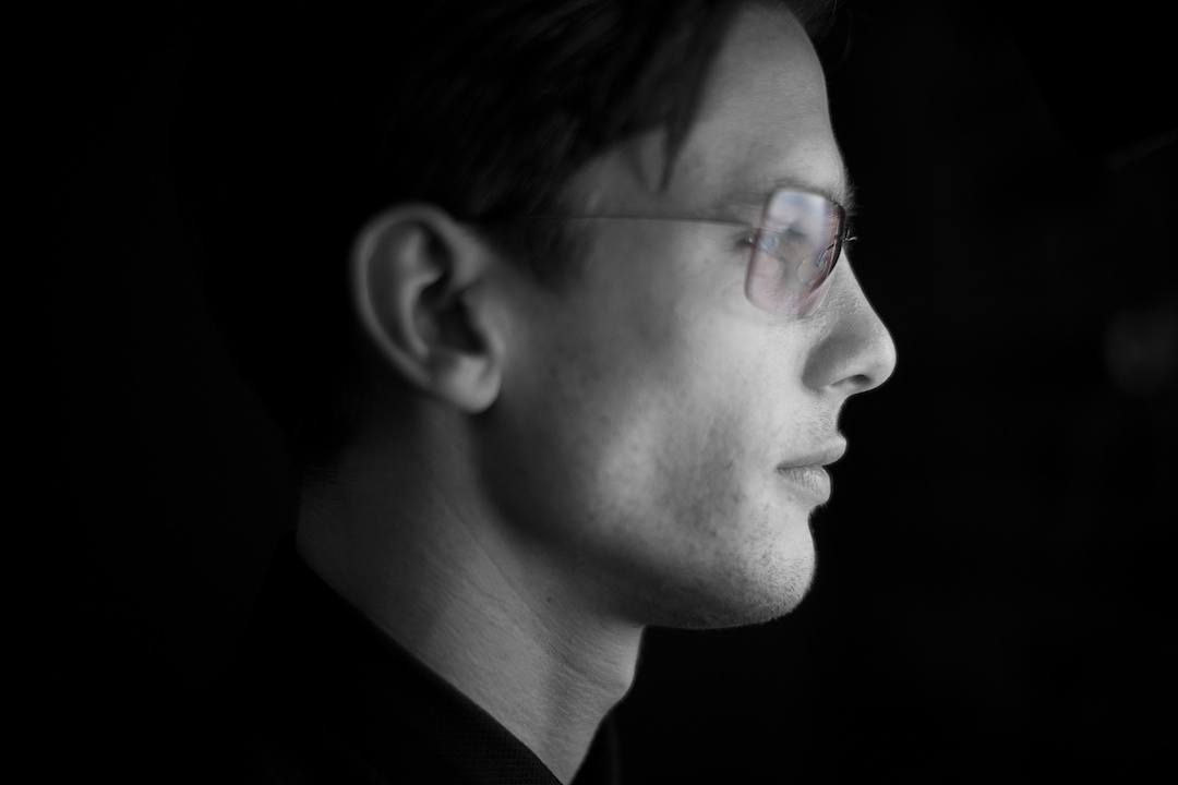 SILHOUETTE, photograph 5